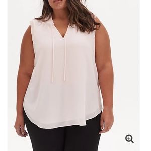 NWT Blush Chiffon Pleated Tank - Size 00